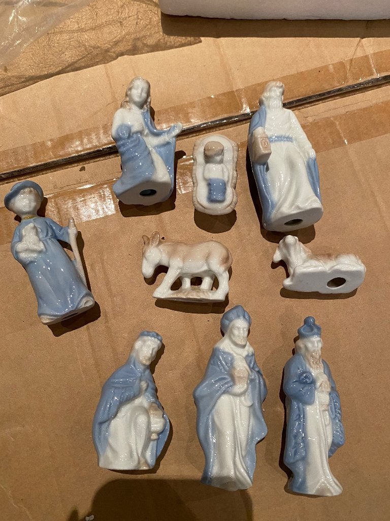 9 porceleinen beeldjes kerststal, Diversen, Verzenden, Nieuw