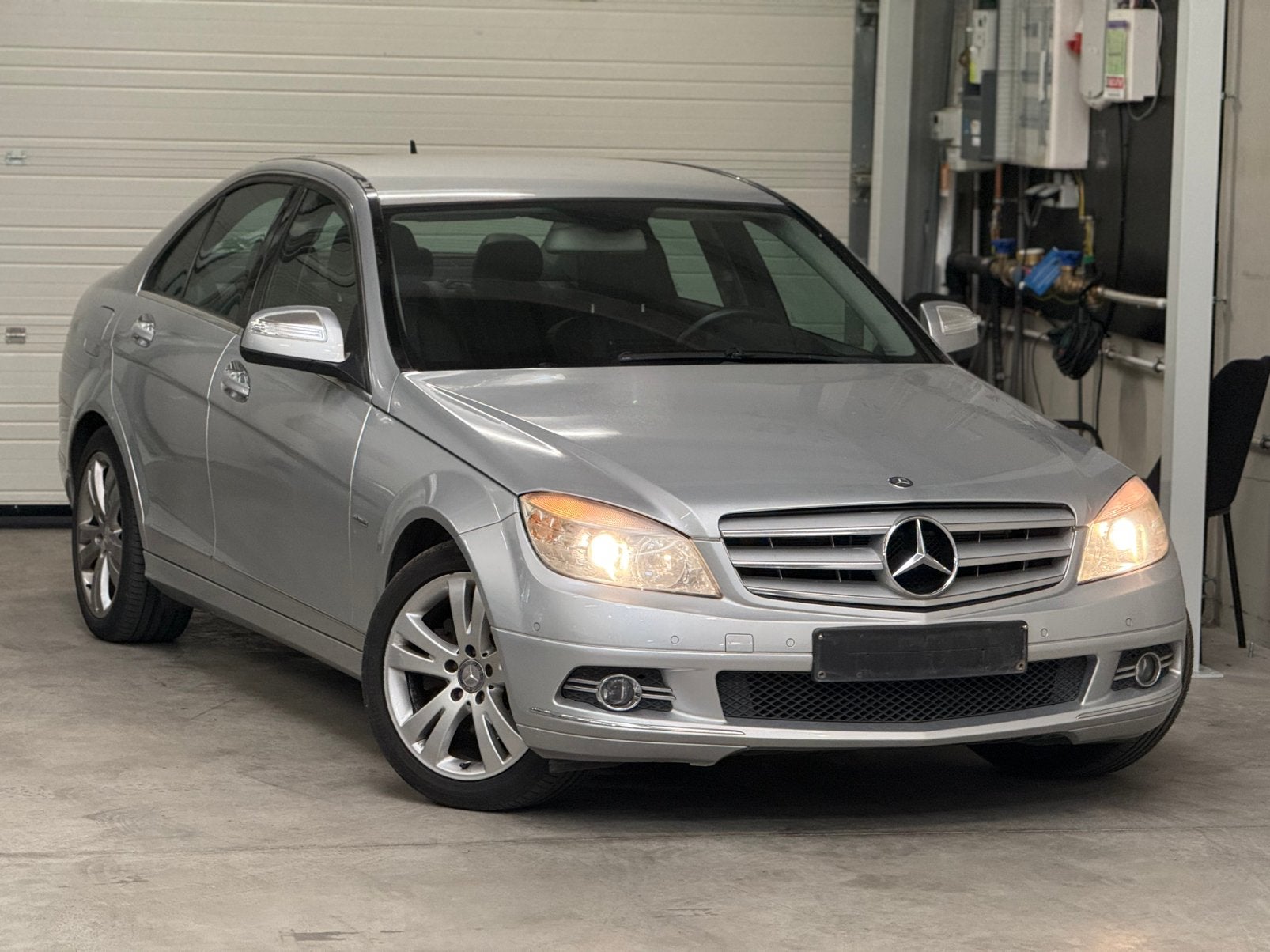 Mercedes C220 CDI Avant-Garde // Boite auto // 1er Pro, Auto's, Automaat, 4 deurs, 4 cilinders, 120 kW