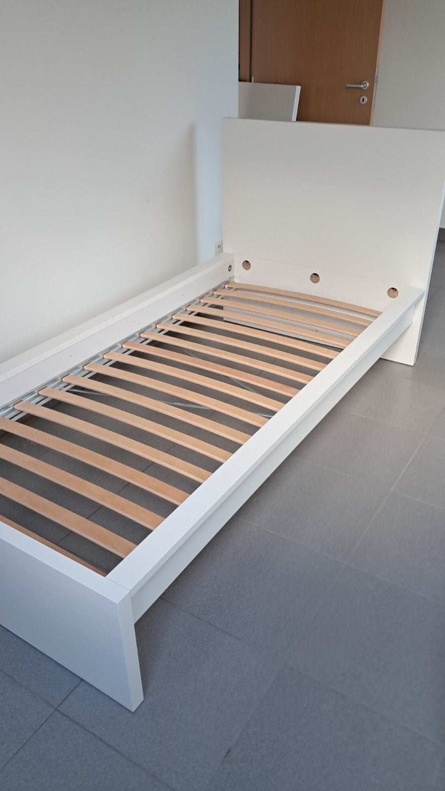 bed ikea, 90 cm, Enlèvement ou Envoi, Blanc, Une personne