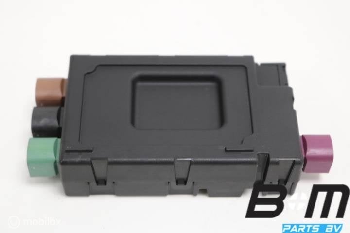 USB hub met spanningsomvormer VW Tiguan 5NA 5G0035953D, Auto diversen, Autoradio's, Gebruikt