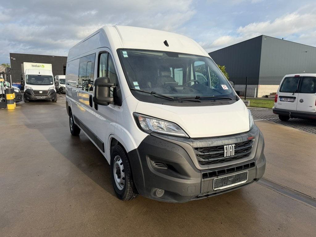 Fiat Ducato (Stock ID 35361), Autos, Achat, https://public.car-pass.be/vhr/5c2483f5-fe42-4ea6-9f67-2598566a542c, Boîte manuelle