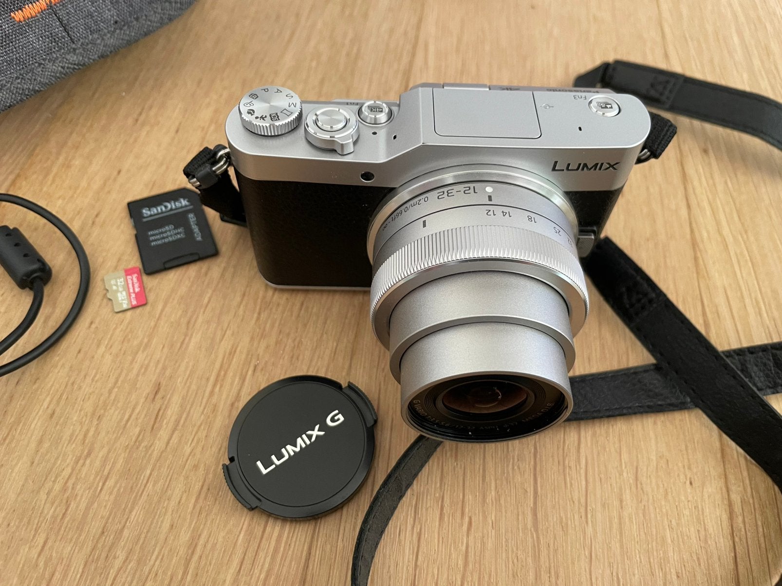 Panasonic Lumix digitale camera/lenskit DC-GX800K, TV, Hi-fi & Vidéo, Appareils photo numériques, Enlèvement ou Envoi, Comme neuf
