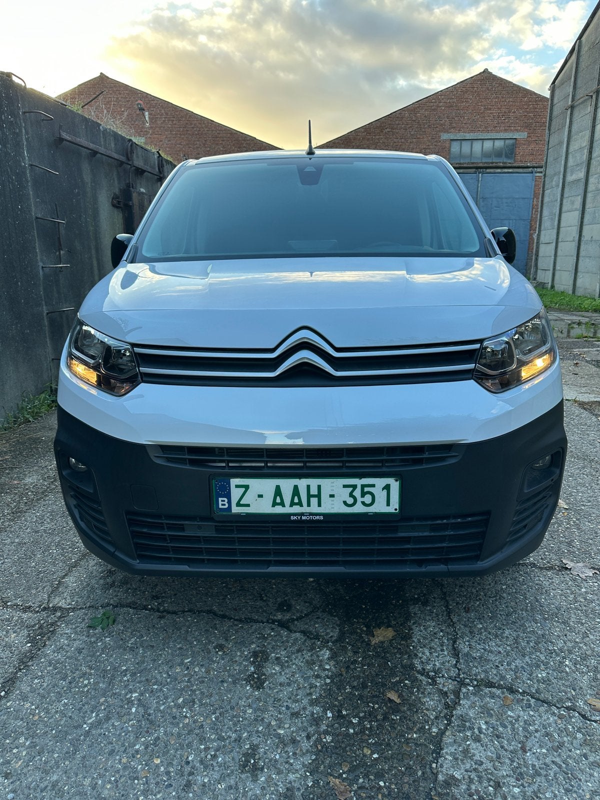 Citroen berlingo 2024 met 1 jaar garantie, Euro 6, Boîte manuelle, 5 portes, Particulier