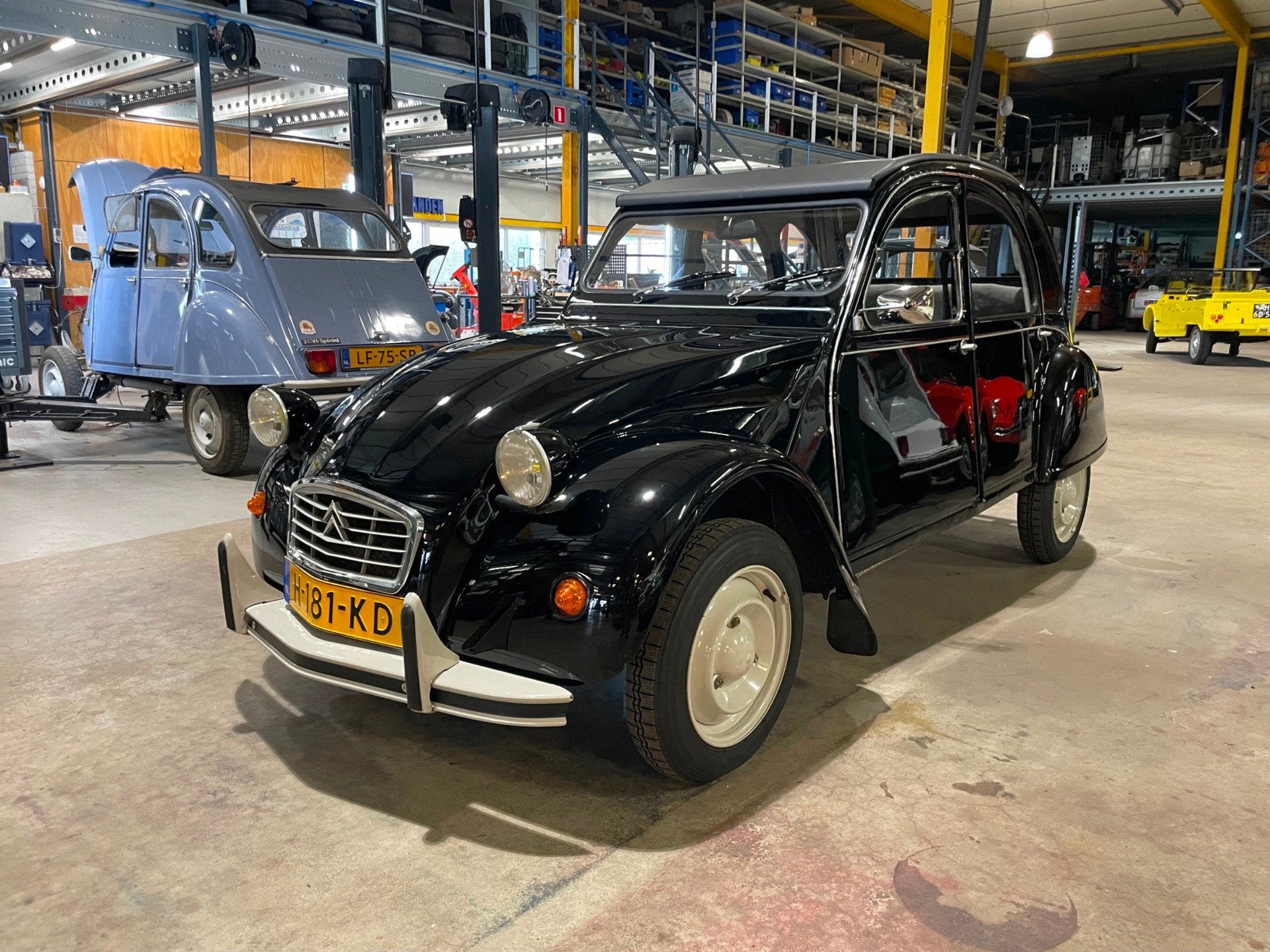 Citroen 2 CV 6 Special, Auto's, Voorwielaandrijving, 4 deurs, Zwart, Bedrijf