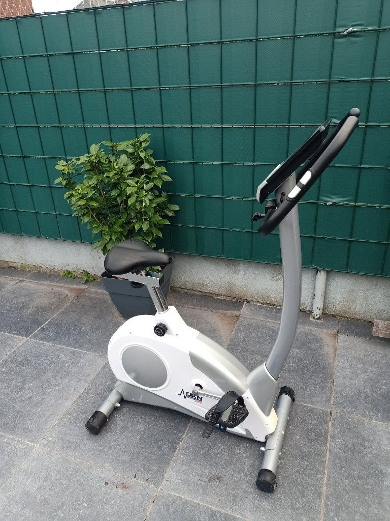 Hometrainer DKN AM-e, Ophalen, Kunststof, Zo goed als nieuw, Benen