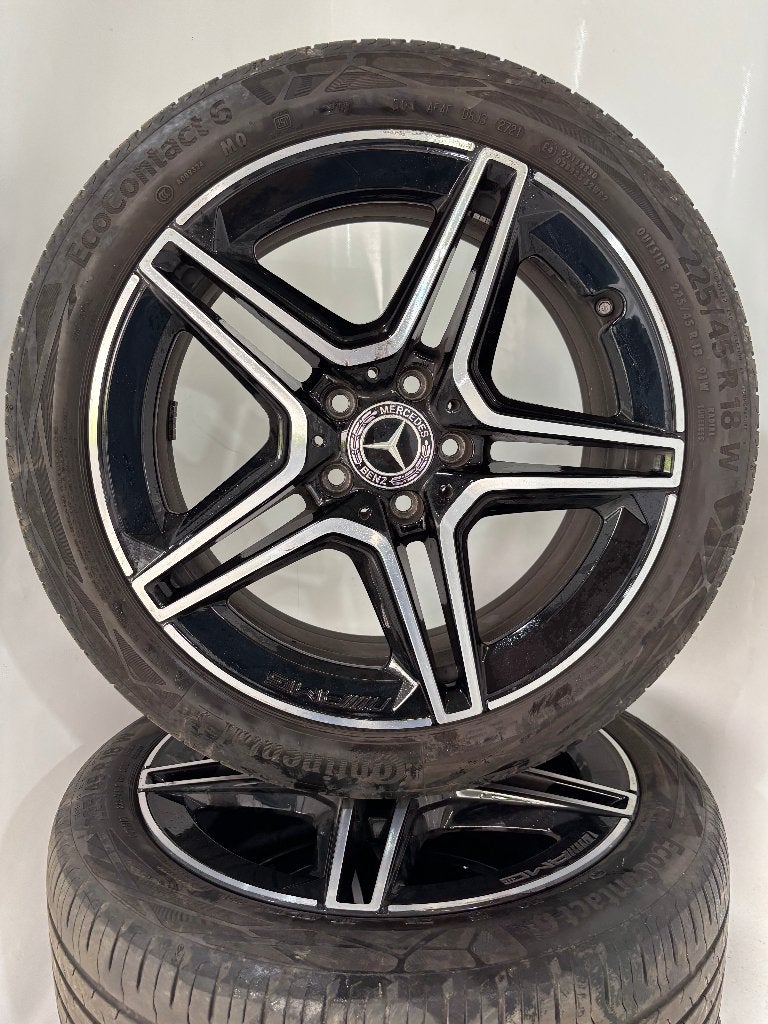 Kit été origine Mercedes Classe A / CLA 18pouces 5x112, Véhicule de tourisme, Pneus été, Enlèvement, Utilisé