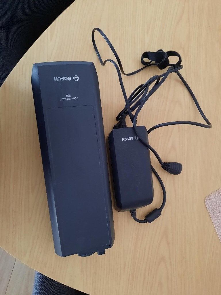 Batterij bosch + oplader, Fietsen en Brommers, Gebruikt