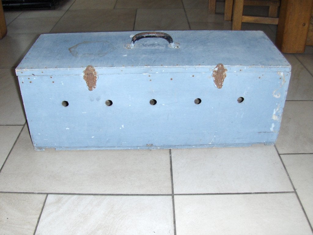 Ancienne caisse de transport pour pigeon a rafraichir., Ophalen, Gebruikt