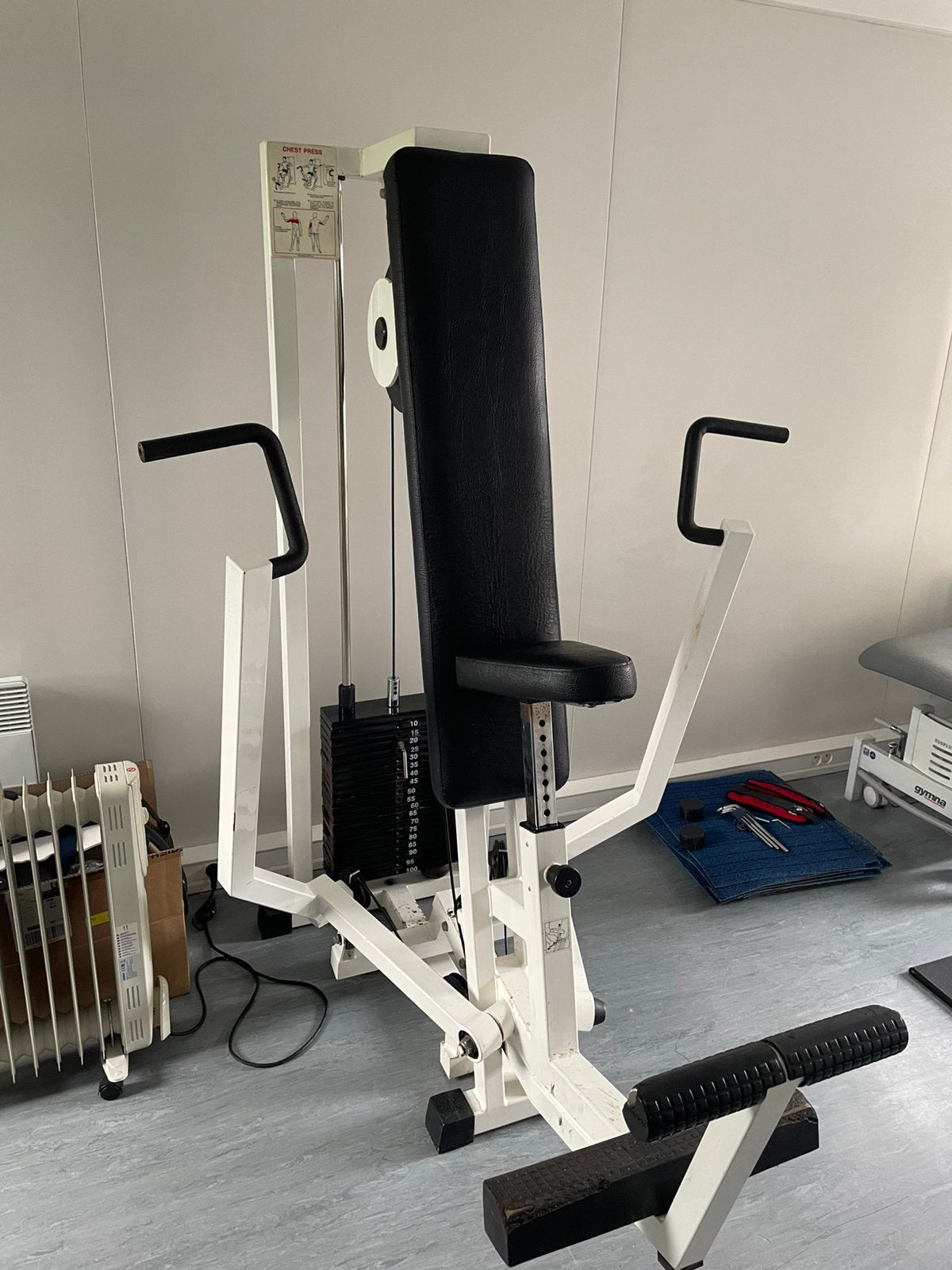 Technogym Chestpress-machine, Sport en Fitness, Ophalen, Gebruikt