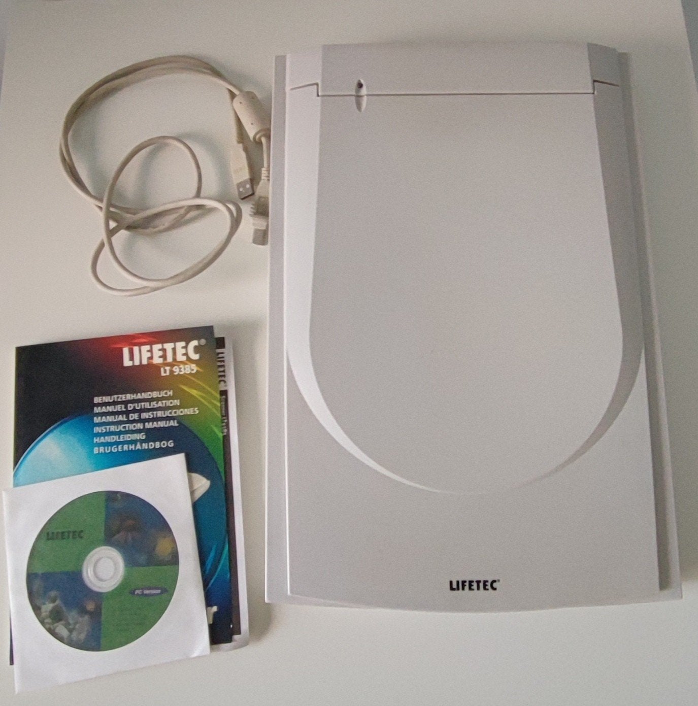 Lifetec LT 9385 Flatbed A4 Scanner – Complete retro set, Computers en Software, Ophalen of Verzenden, Gebruikt, Flatbedscanner