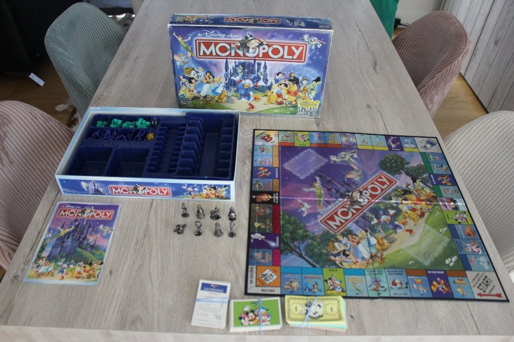 Monopoly Disney, Hobby en Vrije tijd, Vijf spelers of meer, Ophalen of Verzenden, Gebruikt, Parker