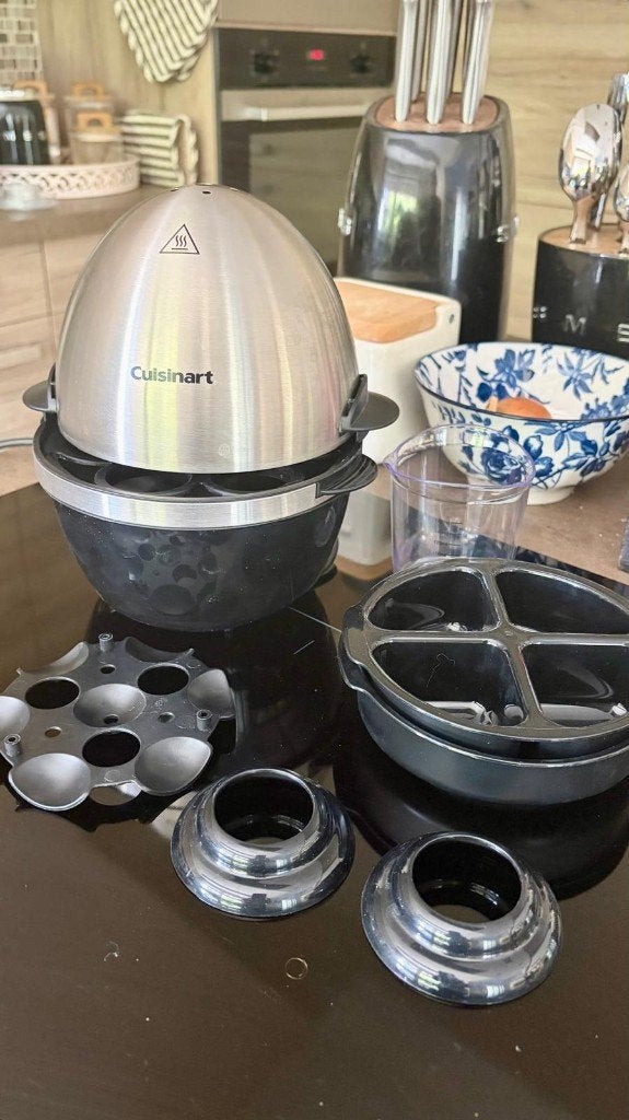 Cuiseur à œufs CUISINART CEC10E, Electroménager, Chaudières à œufs, Comme neuf, Enlèvement ou Envoi