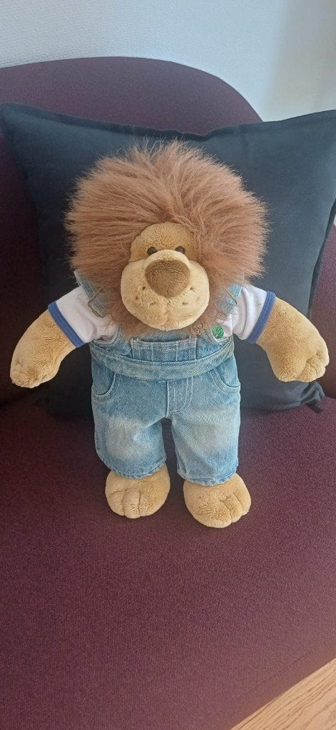 Original Build-A-Bear - Lion, Enfants & Bébés, Jouets | Peluches, Comme neuf, Lion, Build a Bear, Moyen (20 à 80 cm), Avec vêtements ou accessoires