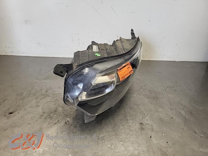 Koplamp links van een Citroen Jumpy, Gebruikt, -, Ophalen of Verzenden, -