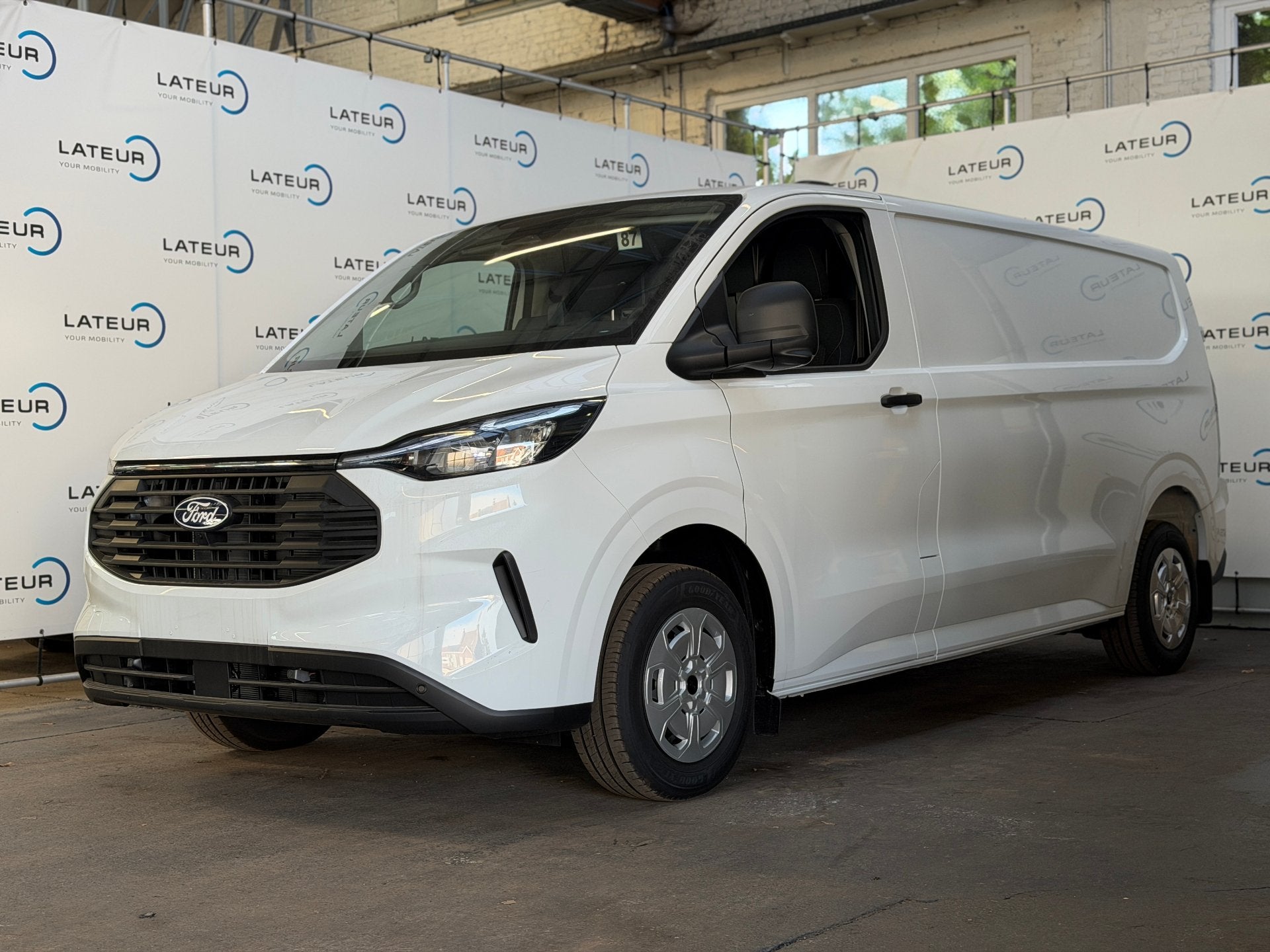 Ford Transit Custom 320L Trend 2.0 TD 136pk / 100Kw M6, Achat, Euro 6, 3 places, 136 ch
