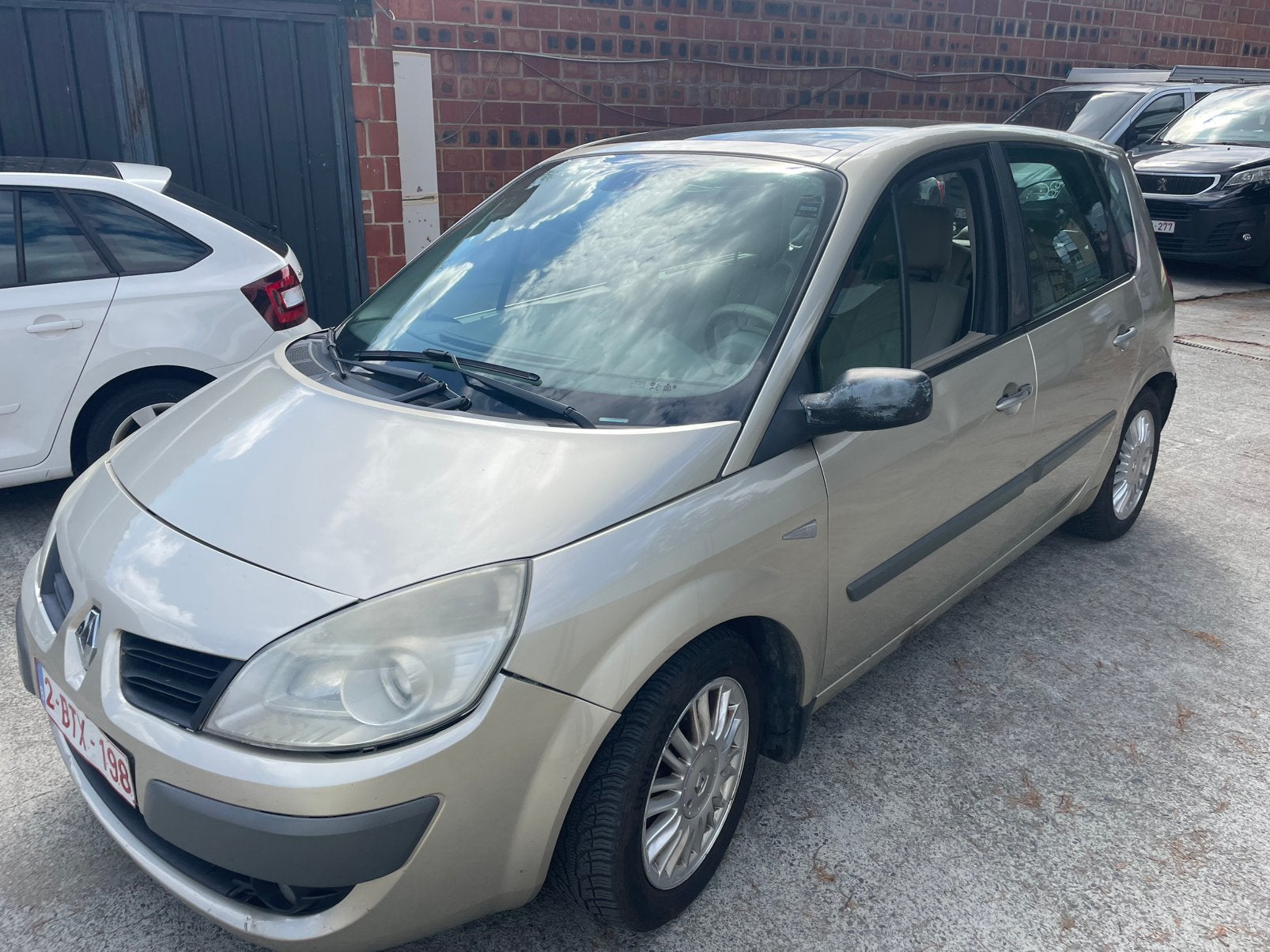 Renault scenic 1.6 essence - PANORAMIQUE -, Autos, Achat, 82 kW, Boîte manuelle, Beige