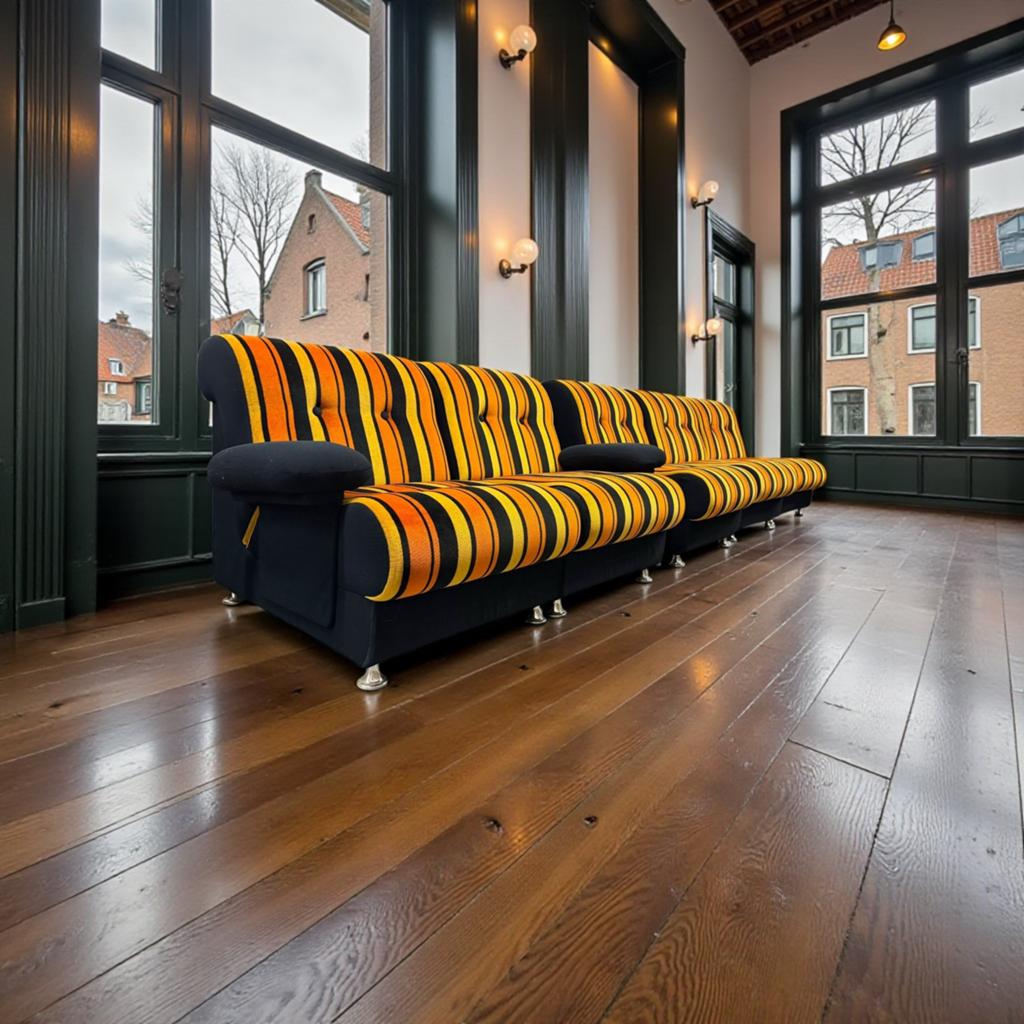 Fauteuil vintage orange/jaune/noir/marron, Envoi