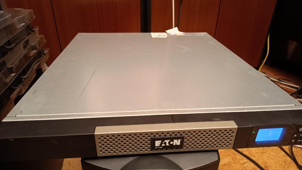 UPS EATON 5P1150VA/770W-1U-new battery, Verzenden, Zo goed als nieuw