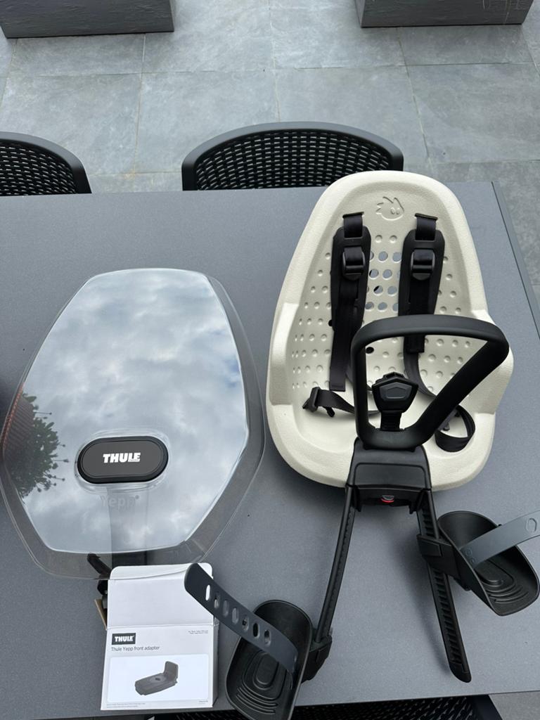 Thule Yepp 2 Mini Soft Sand + windscreen (nieuw), Fietsen en Brommers, Ophalen, Zo goed als nieuw