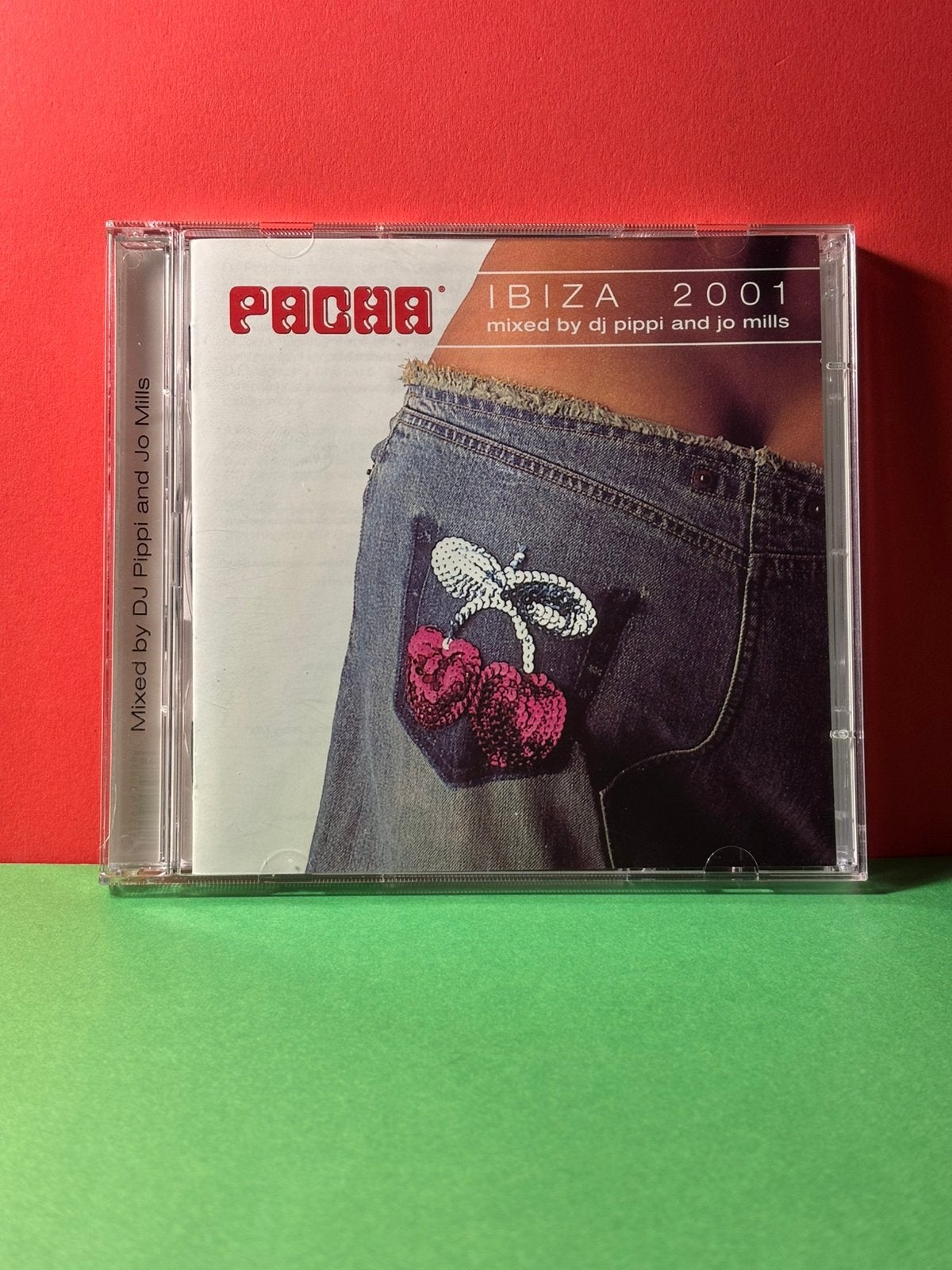 Pacha ibiza 2001 / nieuwstaat, Envoi, Comme neuf