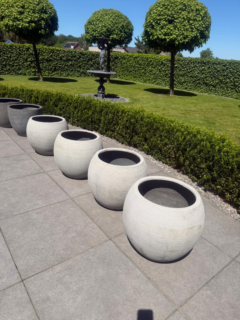 Bloempotten 4 stuks, Tuin en Terras, Ophalen, Gebruikt, 25 tot 40 cm, 40 tot 70 cm
