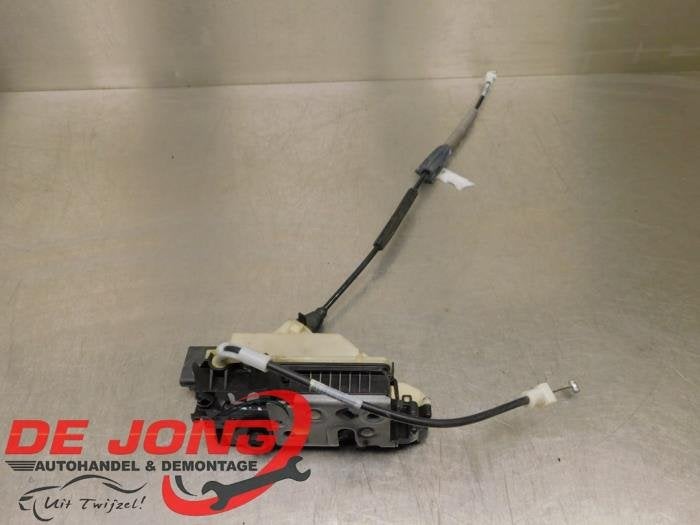 Serrure portière mécanique 4portes arrière gauche d'un Pe, Autos : Pièces & Accessoires, -, 3 mois de garantie, Utilisé, -