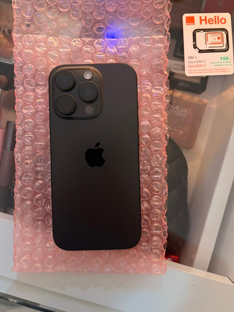 Iphone 16 pro 256gb reconditionné neuf, Enlèvement ou Envoi, Comme neuf, IPhone 16