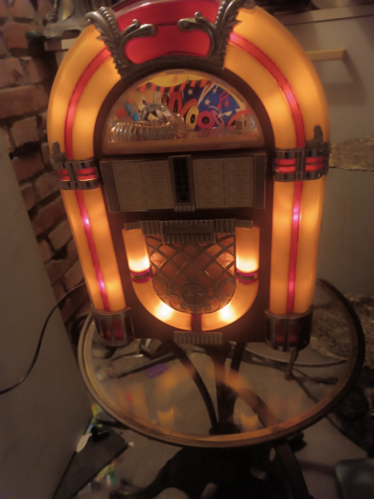 jubox met verlichting, Ophalen