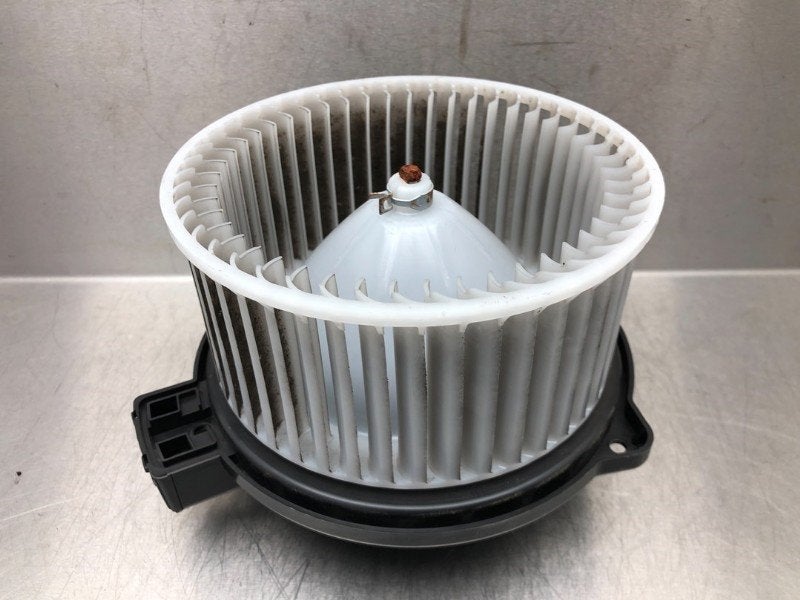 KACHEL VENTILATORMOTOR Mazda CX-5 (KE,GH) (|HB111D65102|), Gebruikt, Mazda