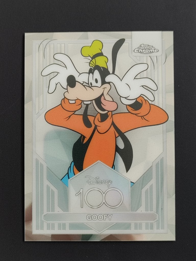 Topps Chrome Disney 2023 100 jaar Goofy Card, Verzamelen, Disney, Ophalen of Verzenden, Overige figuren, Nieuw, Plaatje of Poster