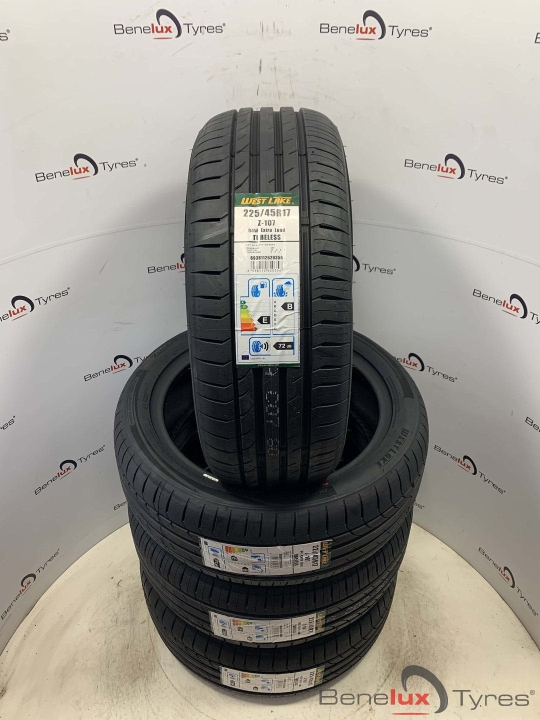 NIEUW 225/45R17 94W XL WestLake 225/45 R17 225/45/17 2254517, Auto-onderdelen, Ophalen, -, -, Nieuw