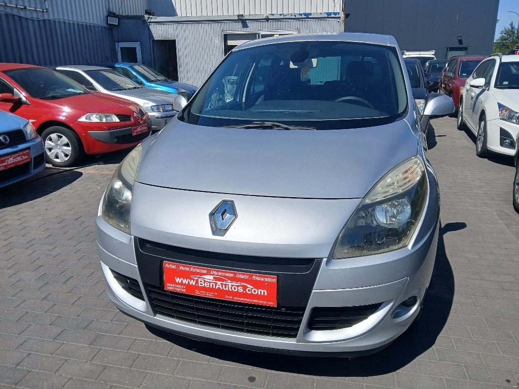 Renault Megane Scénic, Auto's, https://public.car-pass.be/vhr/5cc1f856-41fd-4536-b317-c91292618eaf, Monovolume, Zwart, Bedrijf