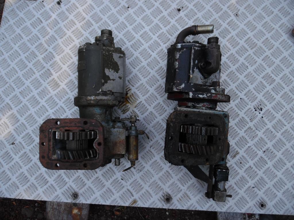 PTO met oliepomp Van Bedford MK van Engels leger, Auto's, Vrachtwagens, Bedrijf, Te koop