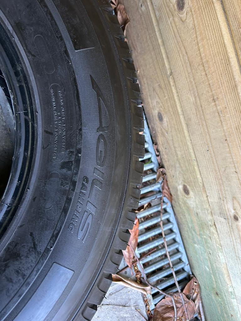 4 nieuwe Michelin Agilis camping banden, Auto-onderdelen, Banden en Velgen, Ophalen, Bestelwagen, 16 inch, Nieuw
