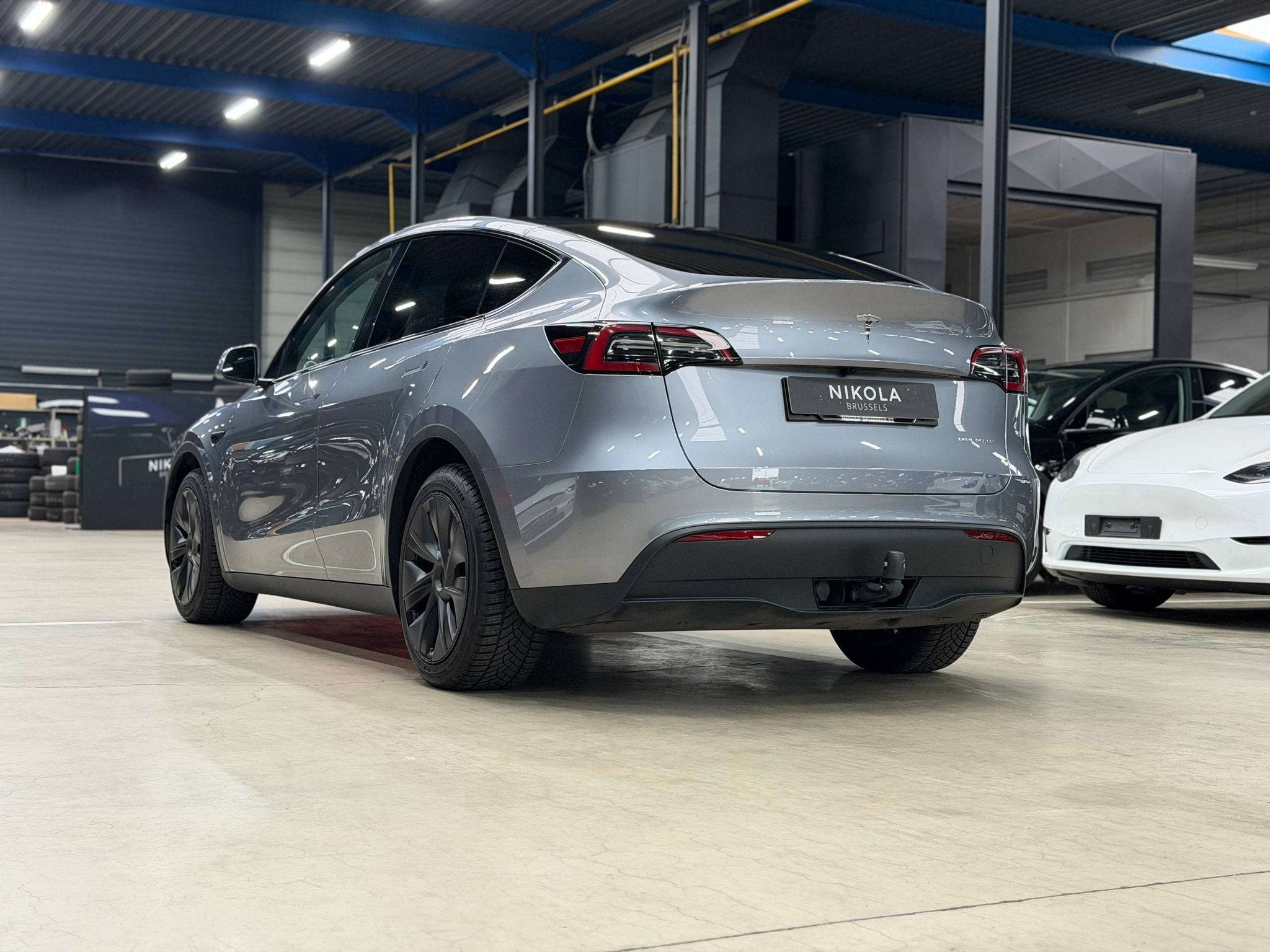 Tesla Model Y LONG RANGE - ALL WHEEL DRIVE - AUTOPILOT - HAR, Zwart, Adaptive Cruise Control, 5 zetels, SUV of Terreinwagen