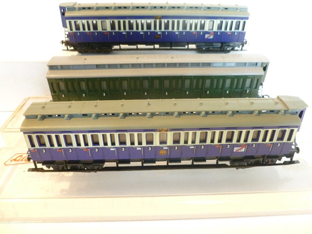 TRAINS HO, Enlèvement ou Envoi, Wagon, Comme neuf, Courant continu