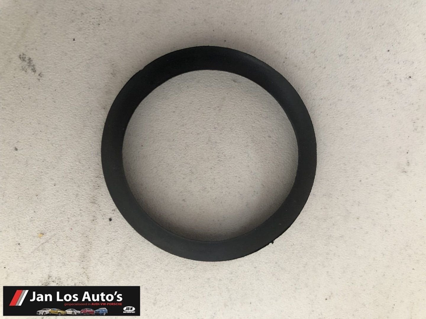 Kofferklep slot rubber Audi 100 80 B2 16182527, Autos : Pièces & Accessoires, -, Audi, Utilisé, -