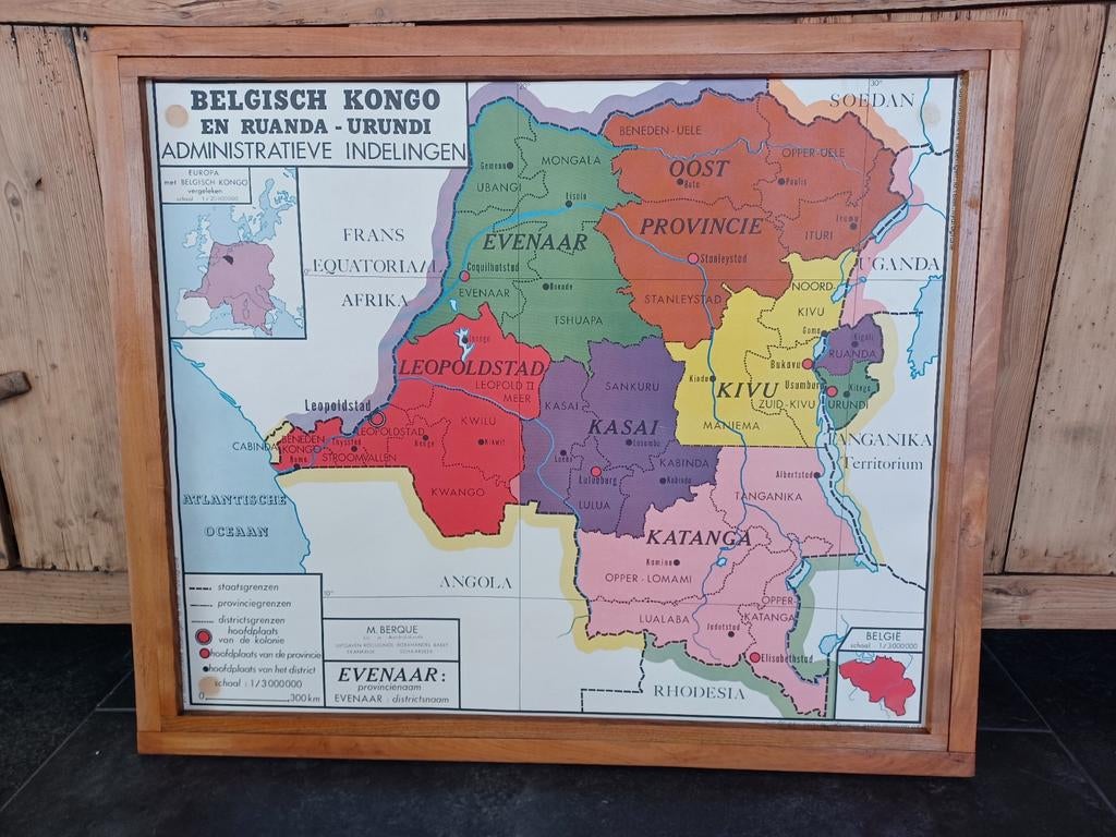 Oude schoolkaarten Kongo, België, enz...in kader, Antiek en Kunst, Antiek | Schoolplaten, Ophalen