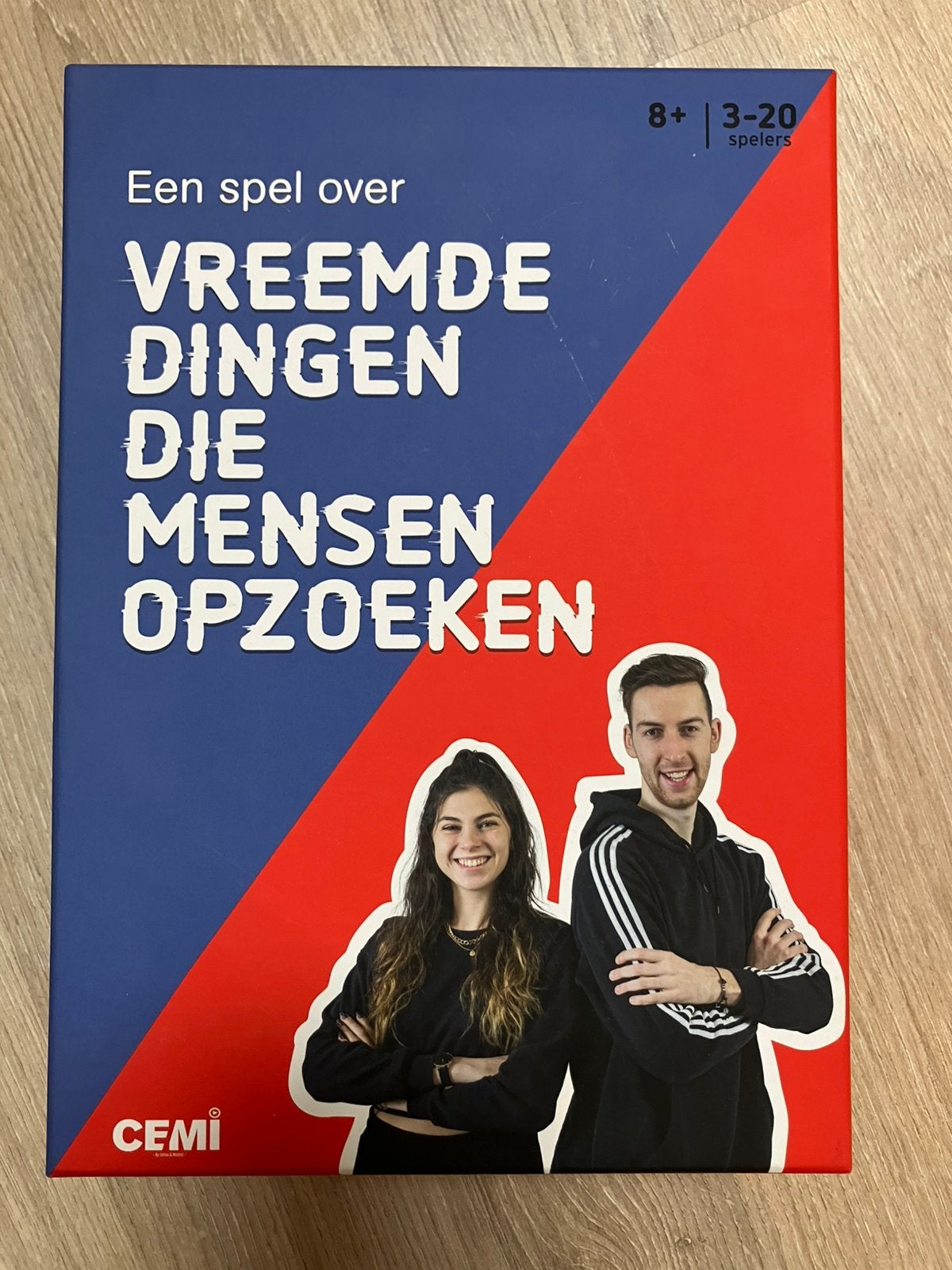 Cemi spel: vreemde dingen die mensen opzoeken, Ophalen of Verzenden, Nieuw, Jongen of Meisje
