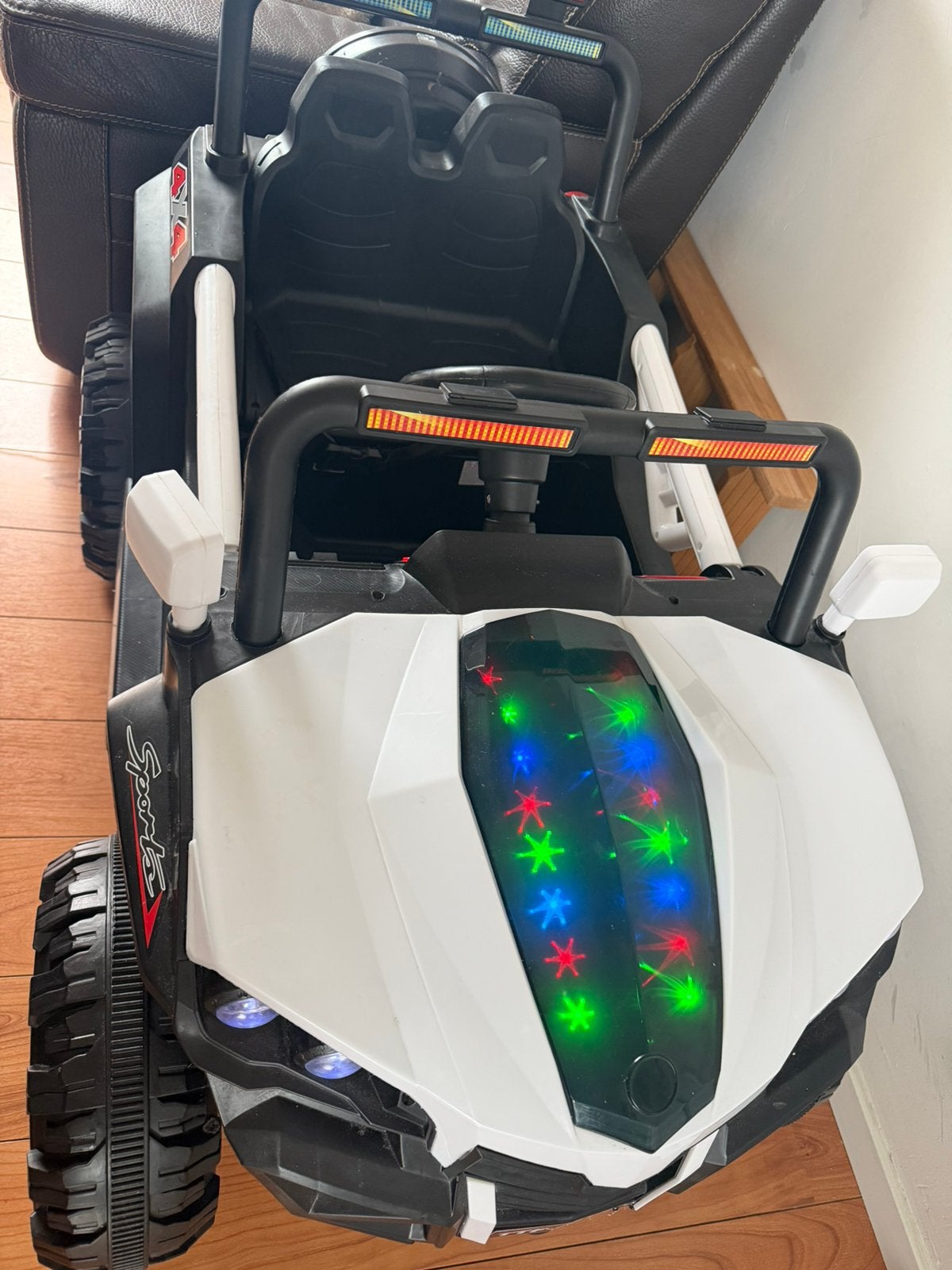 Elektrische kinderauto jeep  Zo goed als nieuw, Zo goed als nieuw