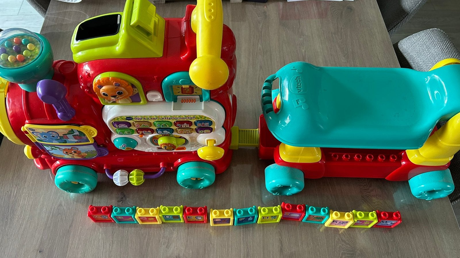 Vtech trein met blokken, Kinderen en Baby's, Speelgoed | Vtech, Ophalen, Zo goed als nieuw