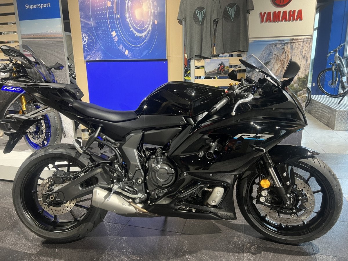 Yamaha R7, Entreprise, Plus de 35 kW, Super Sport, 700 cm³