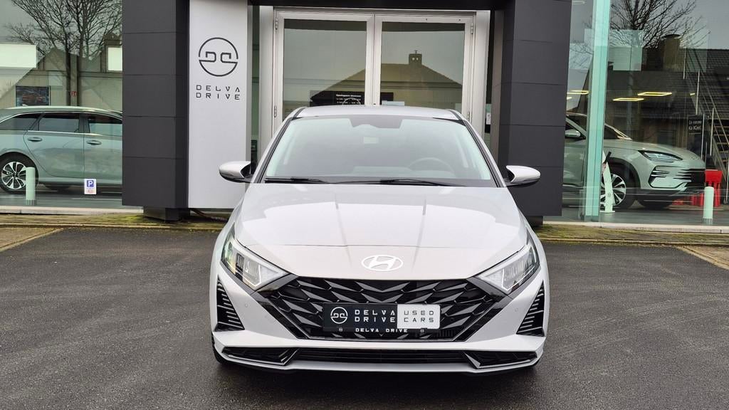 Hyundai i20 1.0 TGDI Trend Line  automaat (automatique), Autos, Argent ou Gris, Achat, Entreprise, Carnet d'entretien