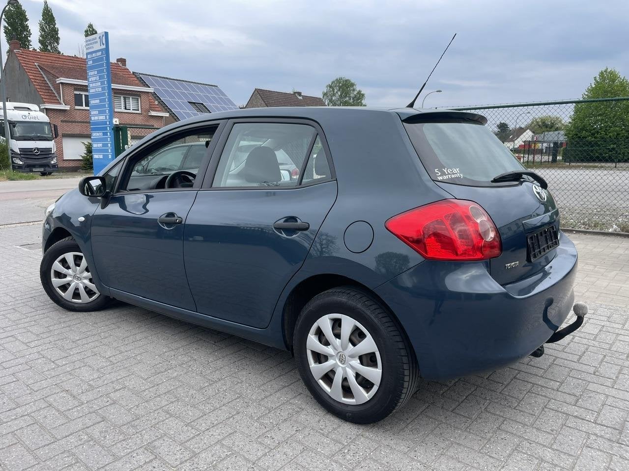 Toyota Auris 1.4 Benzine | Trekhaak | 5 deurs | 1 JAAR GARAN, Auto's, Voorwielaandrijving, Gebruikt, 4 cilinders, 5 deurs