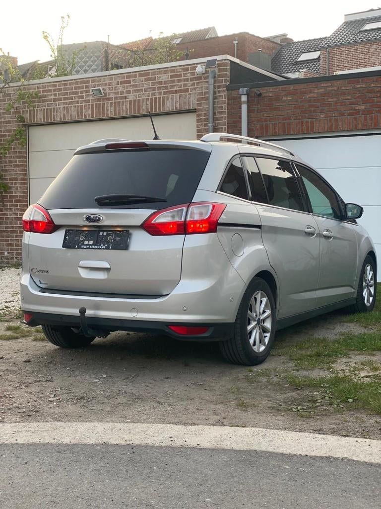 Ford Grand C‑MAX 1.5 diesel (2017) | 152.000 km | euro 6B, Auto's, 5 deurs, Particulier, 1501 kg, Parkeersensor