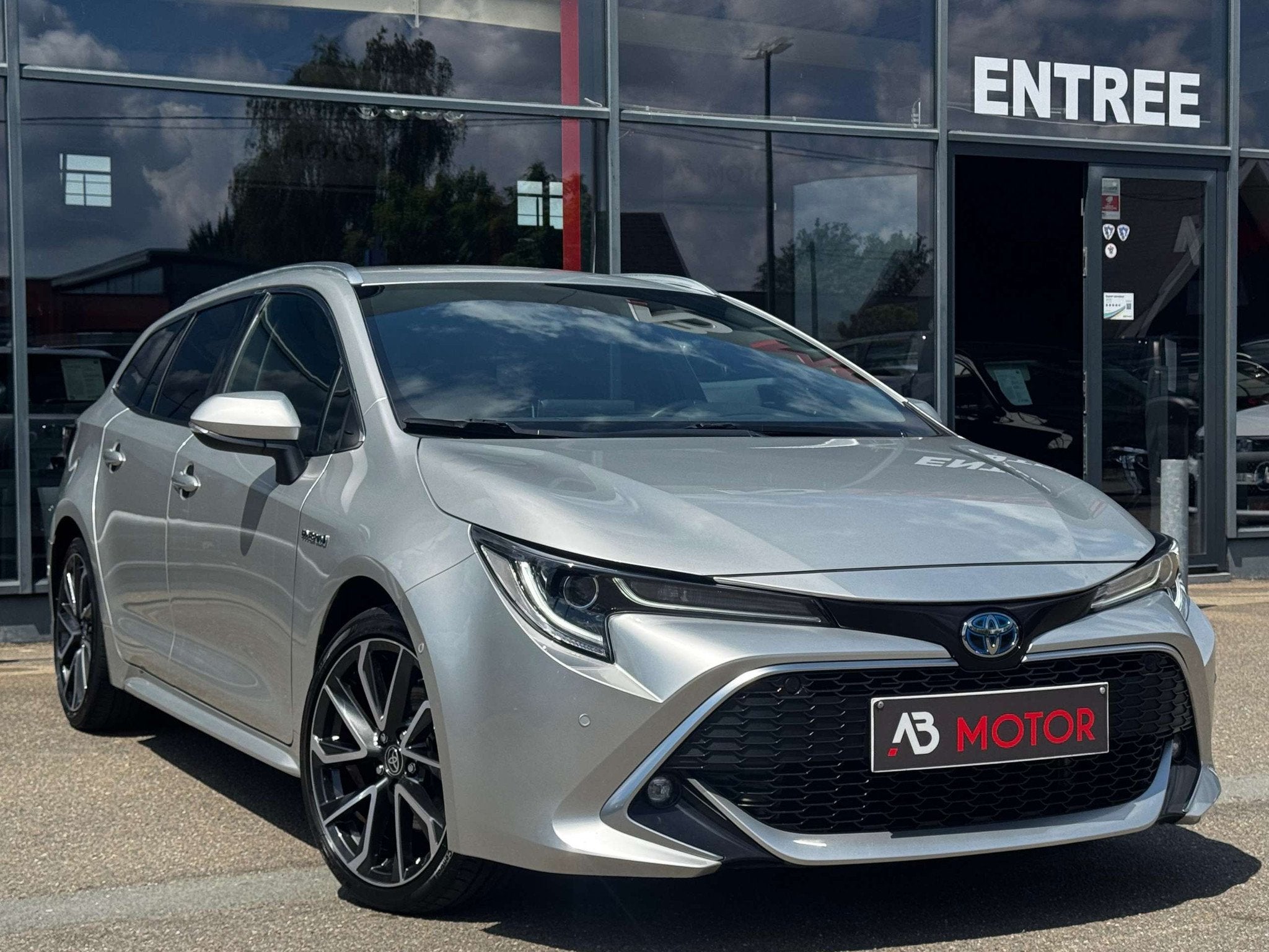 Toyota Corolla Corolla SW Hybrid 2.0 184 CV PREMIUM Full Opt, Auto's, Automaat, Gebruikt, Euro 6, 4 cilinders