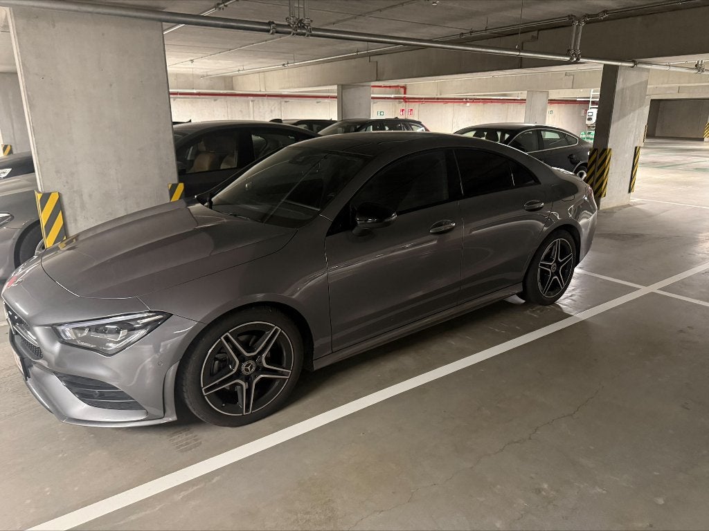 Mercedes CLA 180, Autos, 100 kW, Noir, 5 portes, 5 places