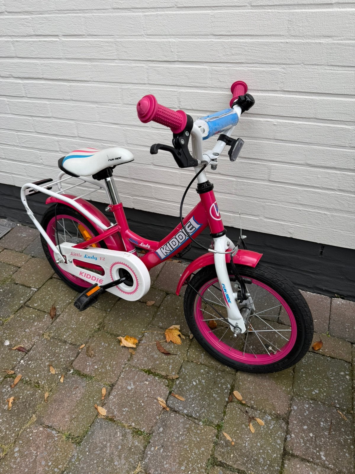 Fiets van Kiddie, Fietsen en Brommers, Ophalen, Gebruikt, Minder dan 16 inch