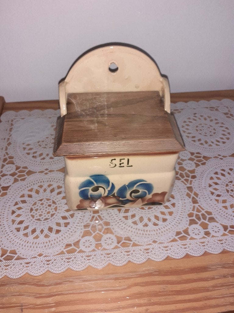 Boîte à sel vintage (année +/- 1940), Antiquités & Art, Enlèvement