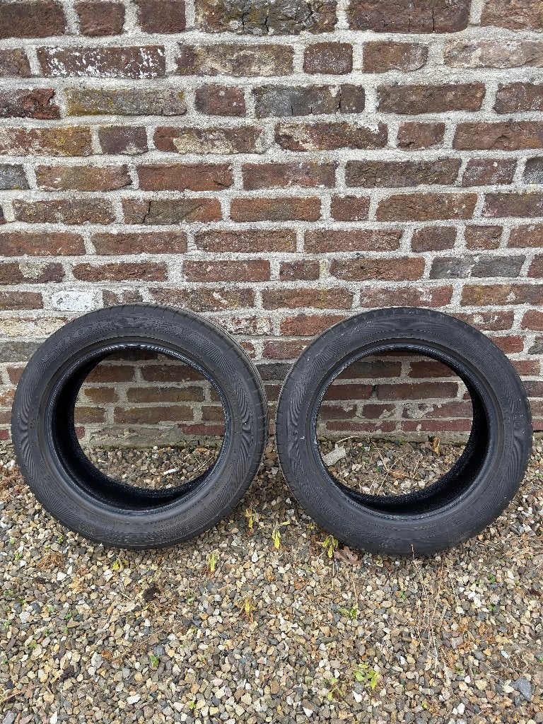 2x Goodyear EfficientGrip 185/55 R15 82H – €35, 15 pouces, Véhicule de tourisme, Pneus été, 185 mm